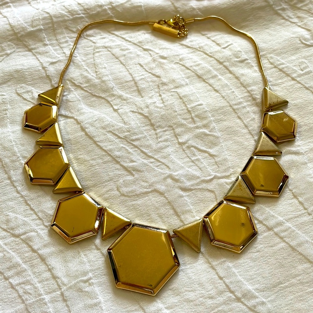 Geometric necklace